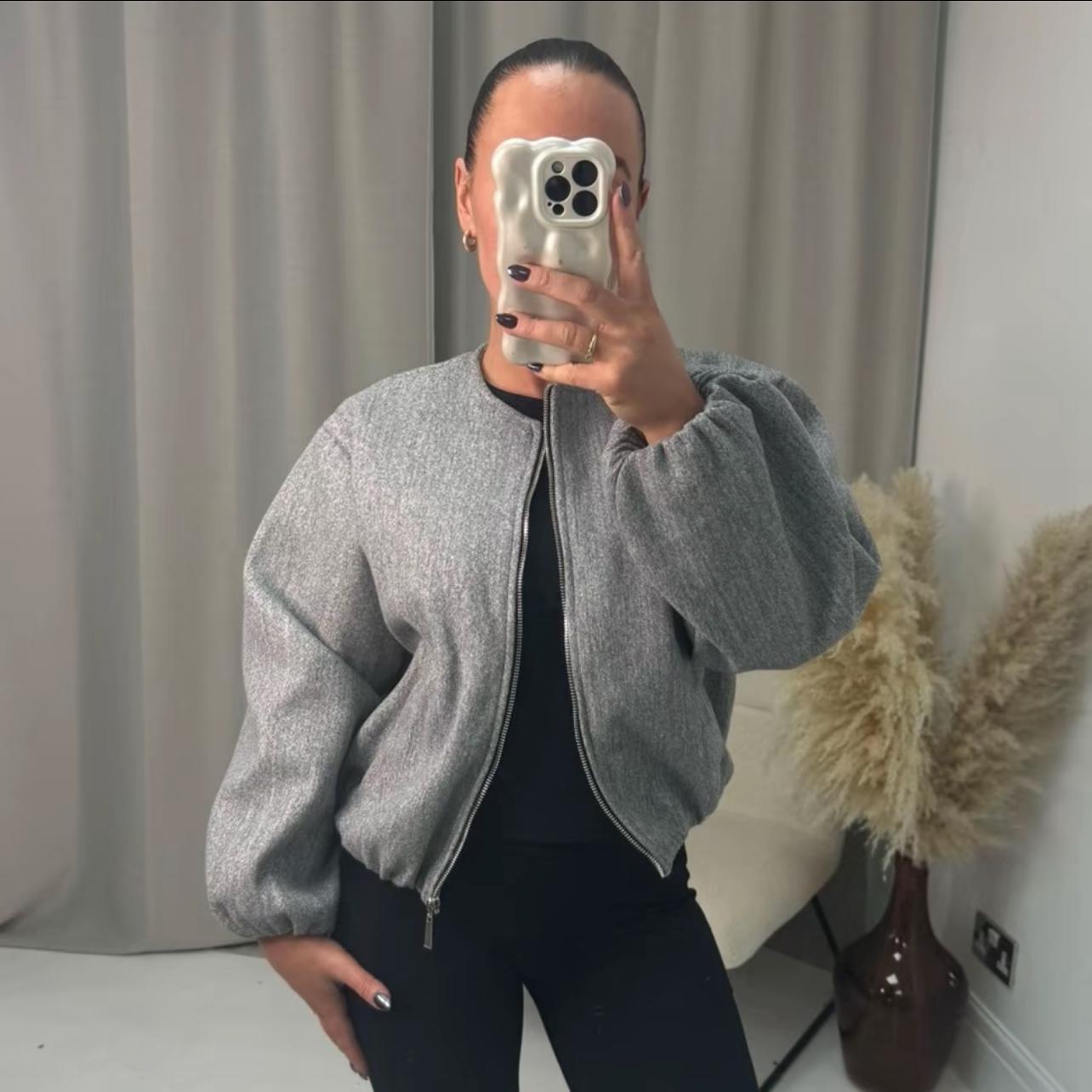 Minimalist Bomber Jacket – Casual and Chic Outerwear - Remzs Fashion