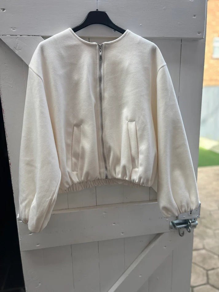 Minimalist Bomber Jacket – Casual and Chic Outerwear - Remzs Fashion