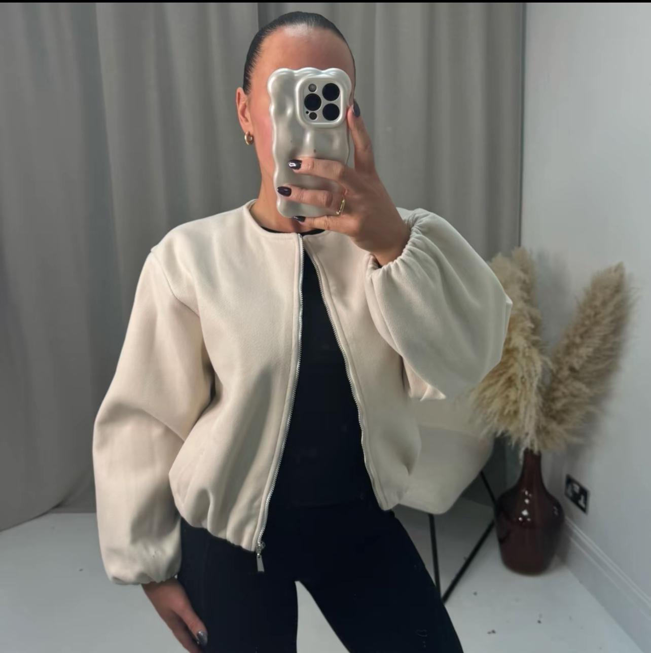 Minimalist Bomber Jacket – Casual and Chic Outerwear - Remzs Fashion