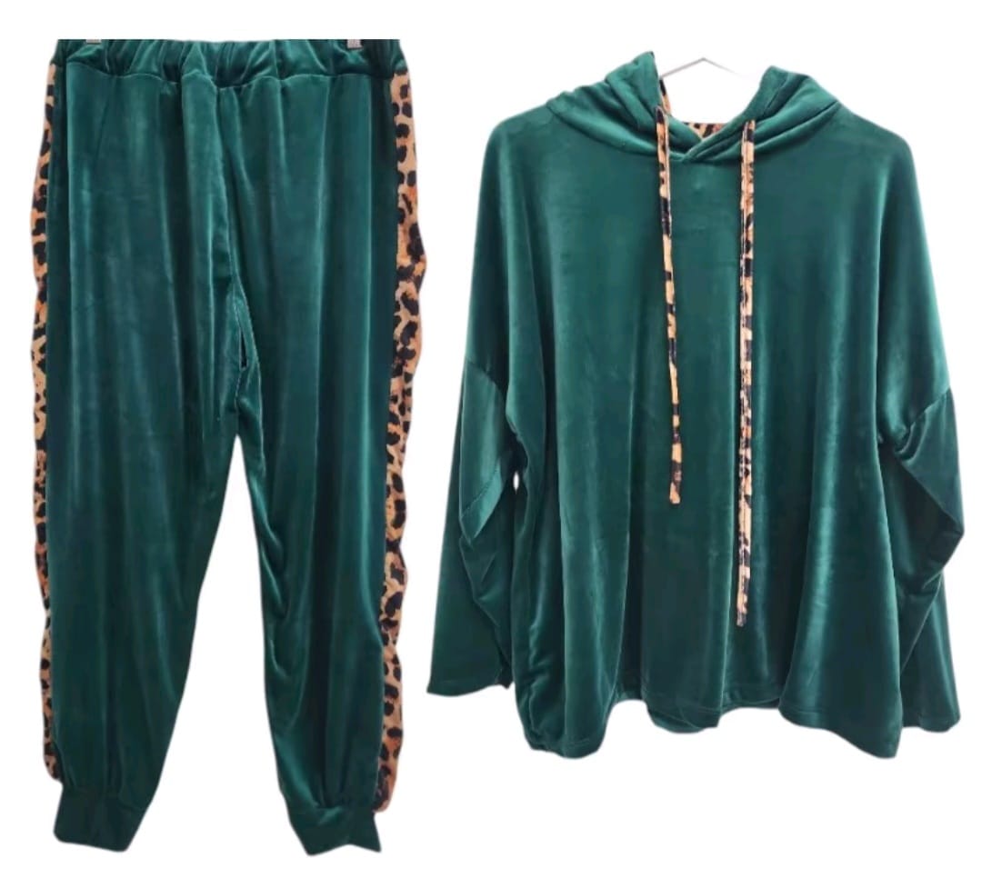 Women Velour Velvet Leopard Trim Loungewear Set - Remzs Fashion