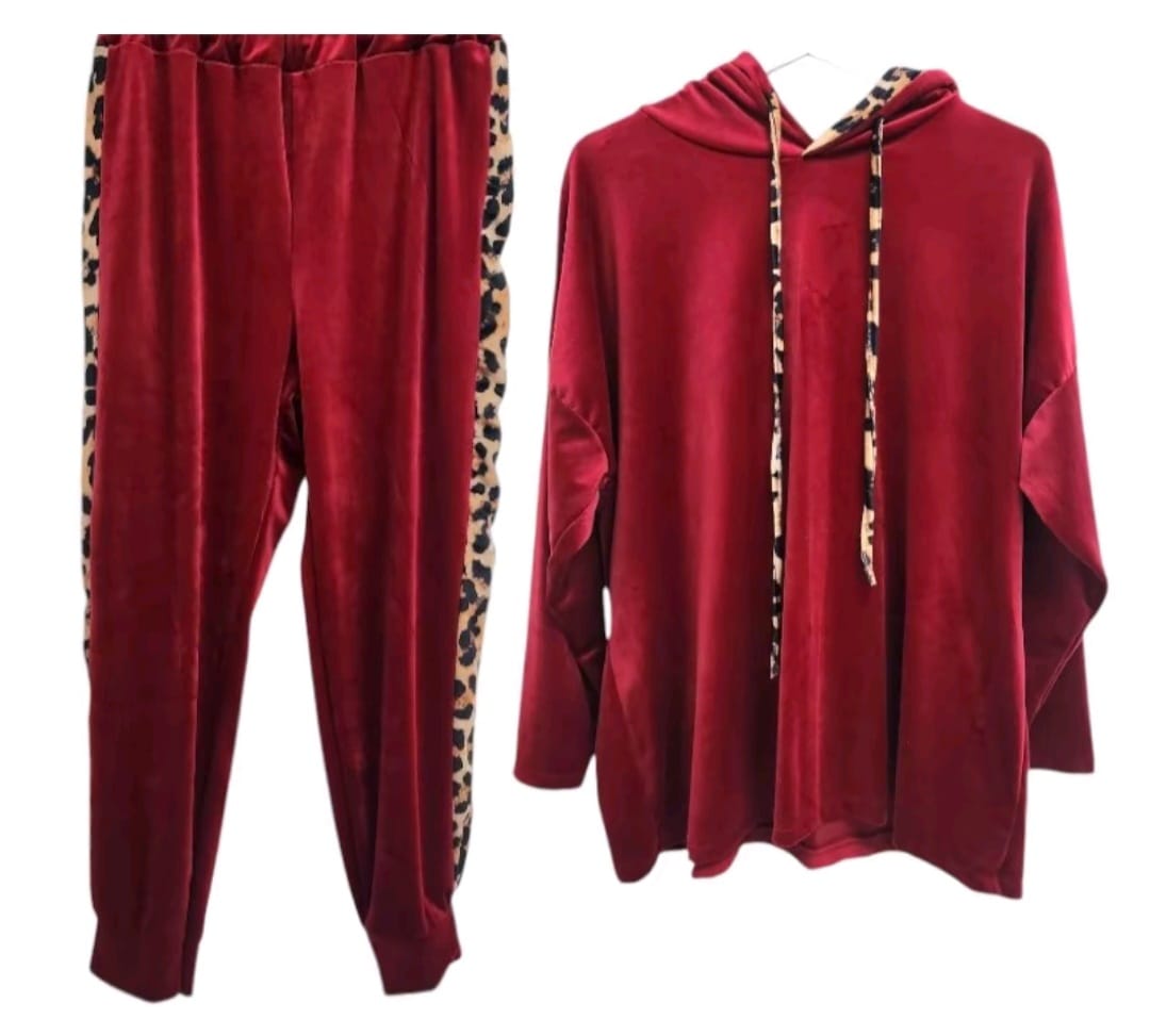 Women Velour Velvet Leopard Trim Loungewear Set - Remzs Fashion
